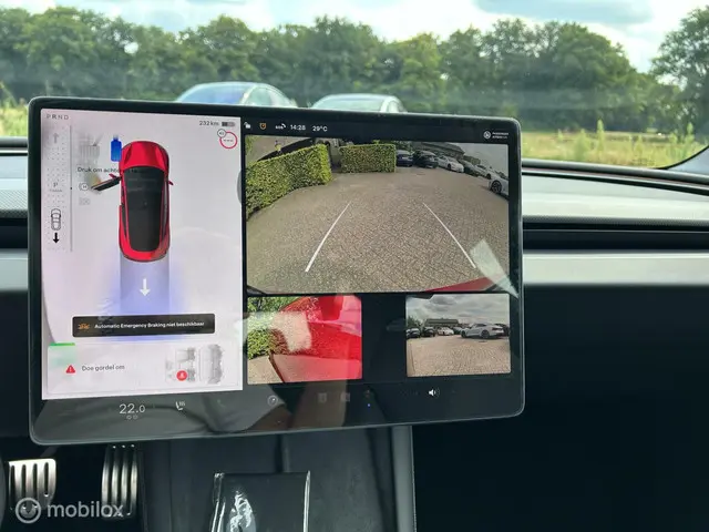 Tesla Model 3 Performance (Nieuw) 2025 Elektrisch 15