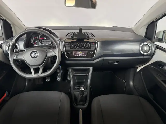Volkswagen up! 1.0 BMT move up! 2020 Benzine 15