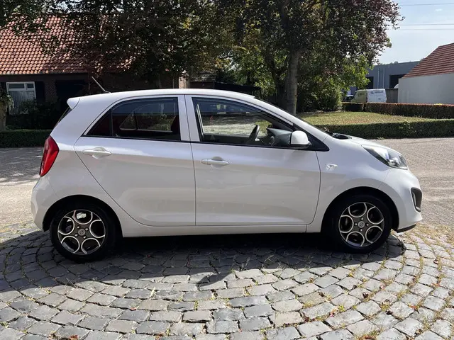 Kia Picanto 1.2 CVVT ISG Comfort Pack 2013 Benzine 5
