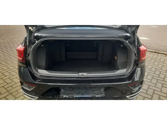 Volkswagen T-Roc Cabrio 1.5 TSI R-Line 2021 Benzine 7
