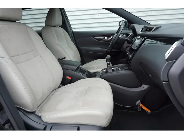 Nissan QASHQAI 1.2 Tekna 2016 Benzine 27