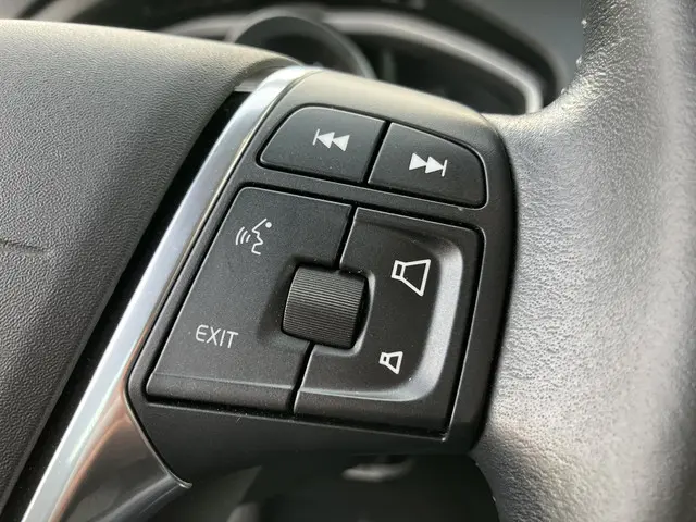 Volvo V40 Cross Country 1.5 T3 Summum 2016 Benzine 24