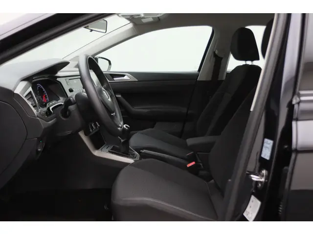 Volkswagen Polo 1.0 MPI Comfortline 2018 Benzine 10