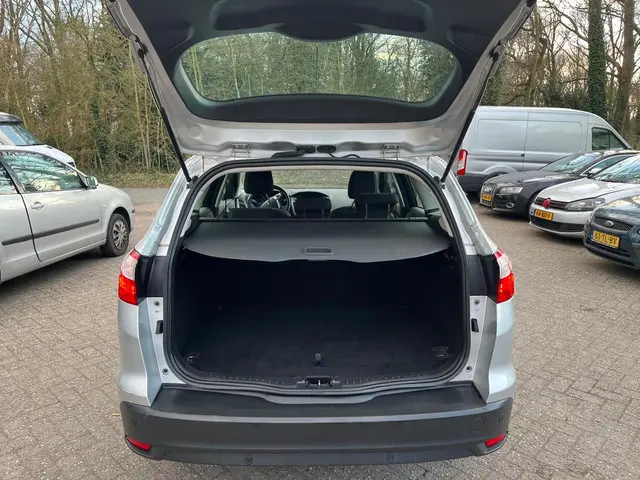 Ford Focus Wagon 1.0 EcoBoost Edition Plus 2014 Benzine 22