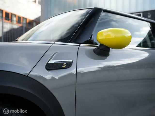 MINI Electric Mini Essential 33 kWh 2021 Elektrisch 14