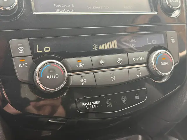 Nissan QASHQAI 1.2 N-Connect|NAVI|PANO|CLIMATE 2018 Benzine 11