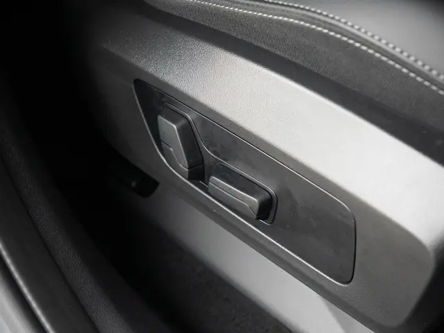 BMW X1 xDrive30e 2024 Hybride Benzine 21