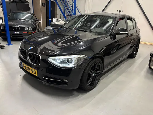BMW 1 Serie 114i EDE Sport Edition 2014 Benzine 21
