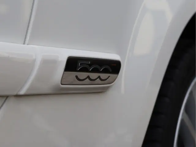 Fiat 500C 0.9 TwinAir Lounge 2017 Benzine 16