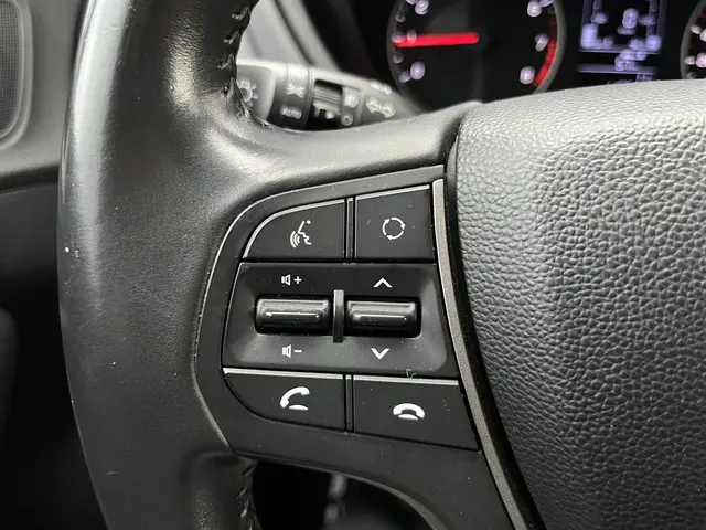 Hyundai i20 1.0 T-GDI Comfort 2019 Benzine 19