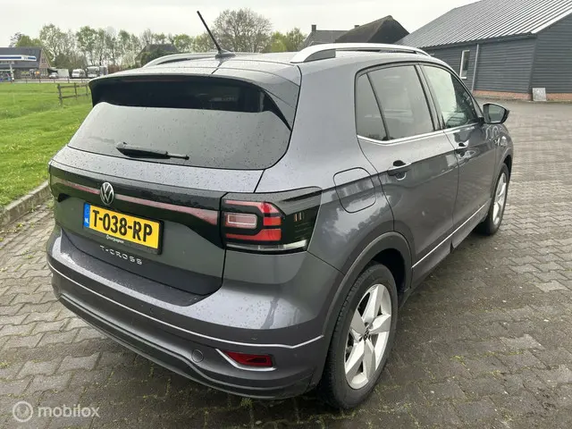 Volkswagen T-Cross 1.5 TSI Style Business R 2022 Benzine 4