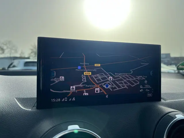 Audi Q2 35 TFSI CoD S-Line 2019 Benzine 18