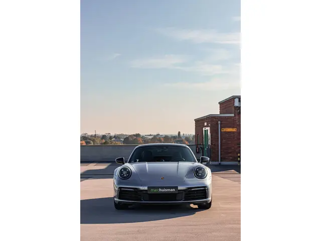 Porsche 911 3.0 Carrera 4S 2021 Benzine 73