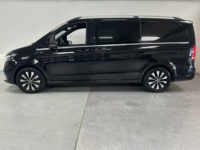 Mercedes-Benz EQV 300 L2 90kWh DC 2022 Elektrisch 3