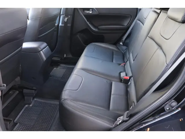 Subaru Forester 2.0 Luxury 4wd org. NL-auto 2016 Benzine 11