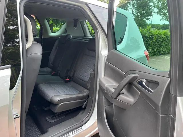 Opel Meriva 1.4 Turbo Cosmo 2012 Benzine 12