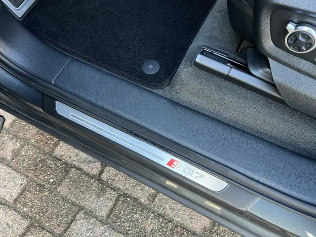 Audi SQ7 4.0 TDI Quattro Pro Line + 7p 2017 Diesel 12