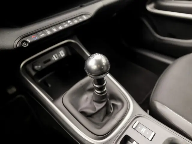 Jeep Avenger 1.2 Altitude Sport 2023 Benzine 10