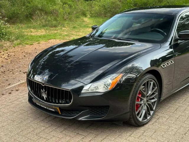 Maserati Quattroporte 3