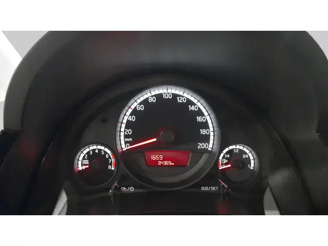 Volkswagen up! 1.0 Move up! | Airco | 5-deurs | 2015 Benzine 18