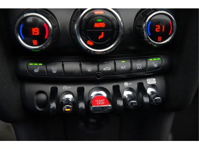 MINI Cooper Cabrio Mini 1.5 Chili 2018 Benzine 47