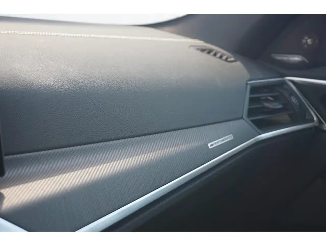 BMW 4 Serie Coupé 420i 2024 Benzine 16