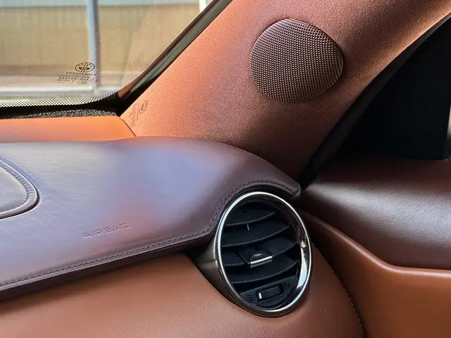 Fisker Karma 2.0 EcoSport 2013 Hybride Benzine 27