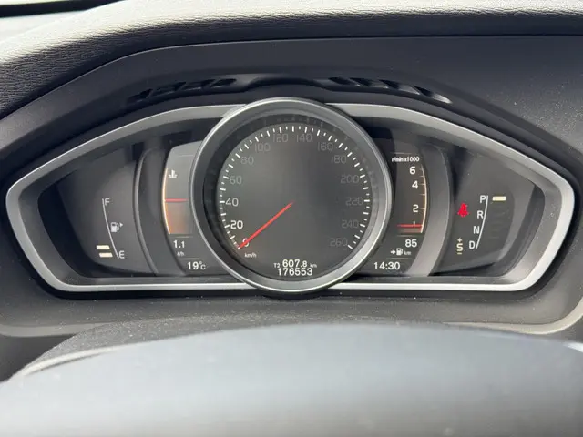 Volvo V40 Cross Country 1.5 T3 Nordic+ 2016 Benzine 28