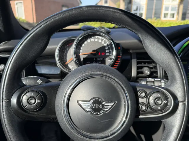MINI Cooper Mini 1.5 PEPPER 2015 Benzine 15