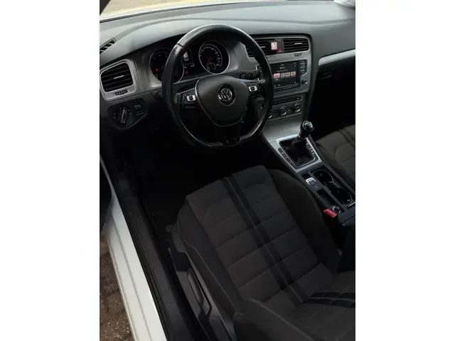 Volkswagen Golf 1.0 TSI CarPlay Camera LED 2017 Benzine 3