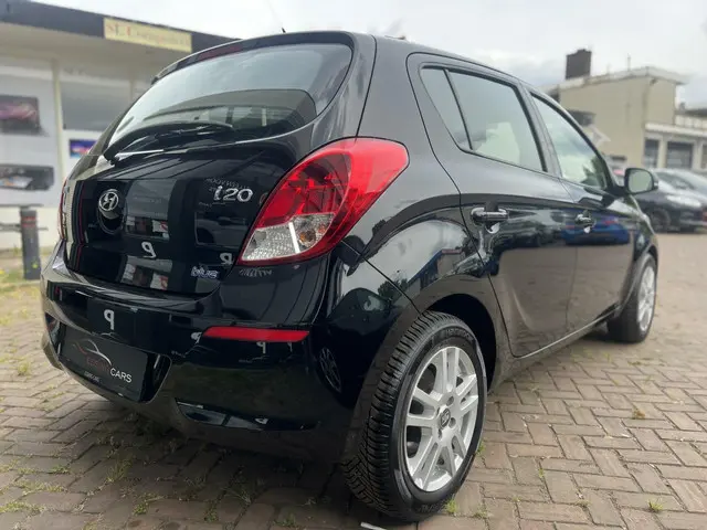 Hyundai i20 1.2i i-Motion 2014 Benzine 4