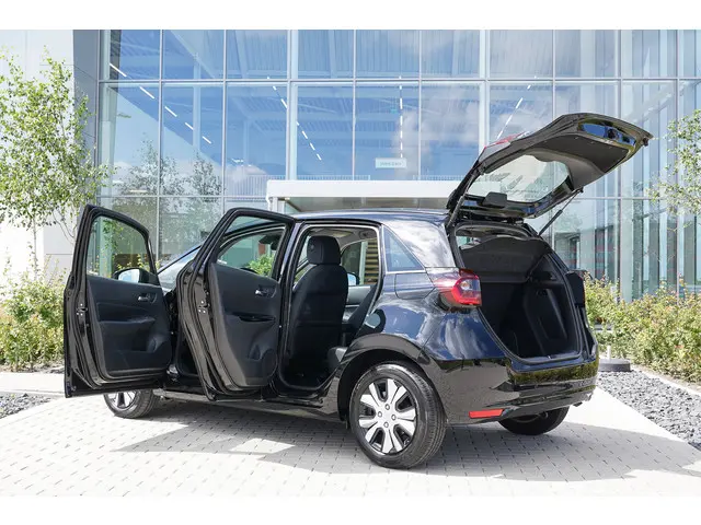 Honda Jazz 1.5i e:HEV ELEGANCE 2022 Hybride Benzine 35