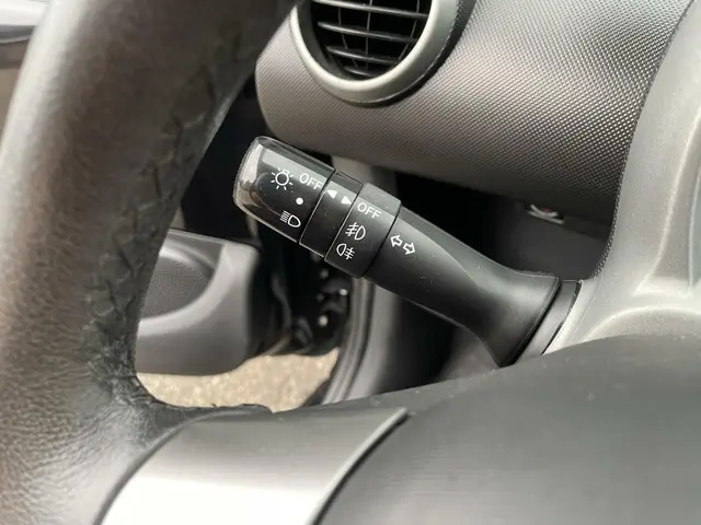 Peugeot 107 1.0 Active 2013 Benzine 15