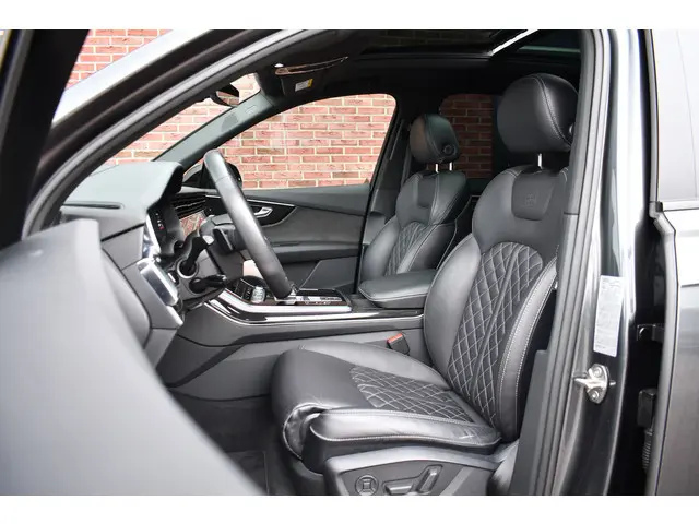 Audi Q7 50 TDI quattro S-Line 7pers 2020 Diesel 4