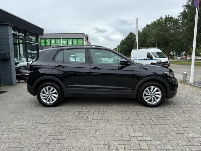 Volkswagen T-Cross 1.0 TSI Life 2020 Benzine 4