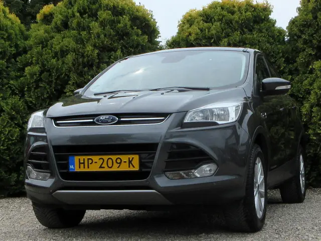 Ford Kuga 1.5 Titanium*Navi*Camera*Trekhaak* 2015 Benzine 2