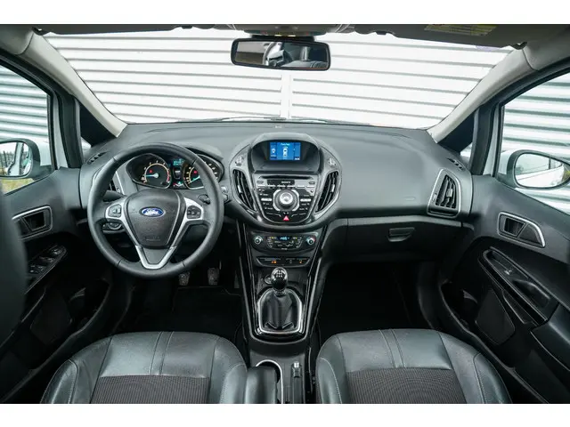 Ford B-MAX 1.0 EcoBoost Titanium 2014 Benzine 2