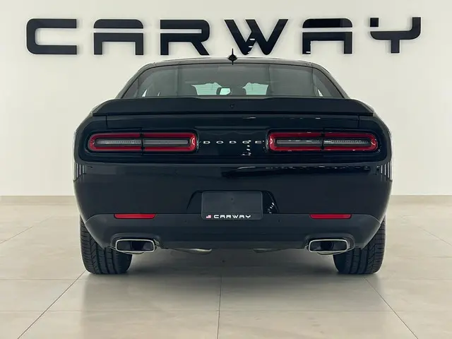 Dodge Challenger V8 Hemi R/T Shaker 2024 Benzine 4