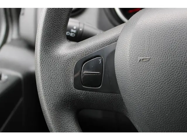 Renault Trafic 1.6 dCi 95 T27 L1H1 Comfort 2020 Diesel 17