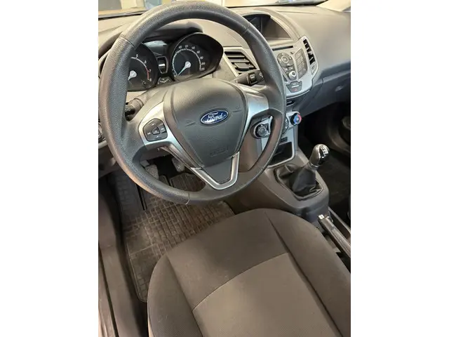 Ford Fiesta 1.25 2016 Benzine 7