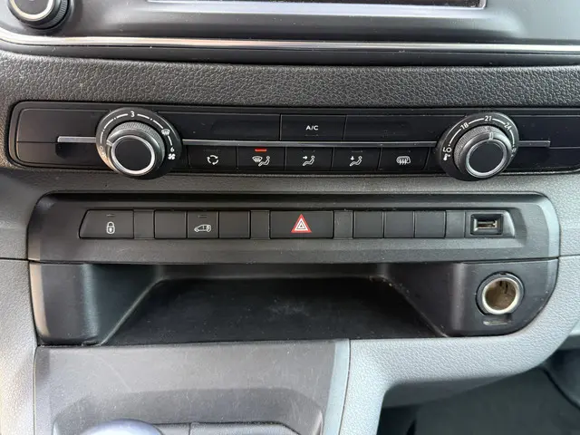 Opel Vivaro 2.0 CDTI 150PK EURO6 L3H1 2020 Diesel 33
