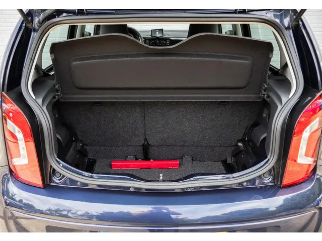 Volkswagen up! 1.0 move up! BlueMotion 2015 Benzine 13