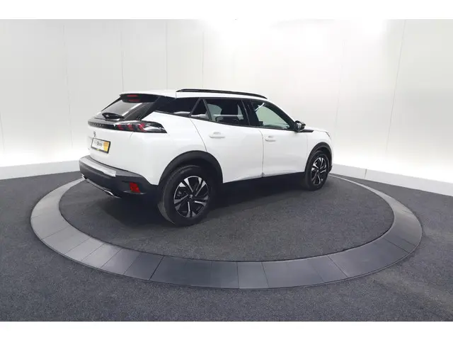 Peugeot 2008 PureTech 130 EAT8 Allure 2023 Benzine 5
