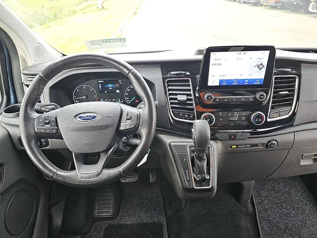 Ford Transit Custom 2.0 2021 Diesel 8