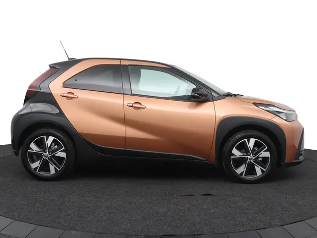 Toyota Aygo X Hybrid 115 pulse 2026 Hybride Benzine 11