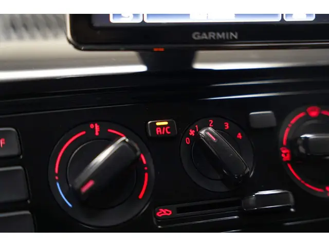 Volkswagen up! UP [ Automaat Navigatie Airco ] 2015 Benzine 5