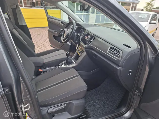 Volkswagen T-Roc 1.0 TSI Style Business 2021 Benzine 13