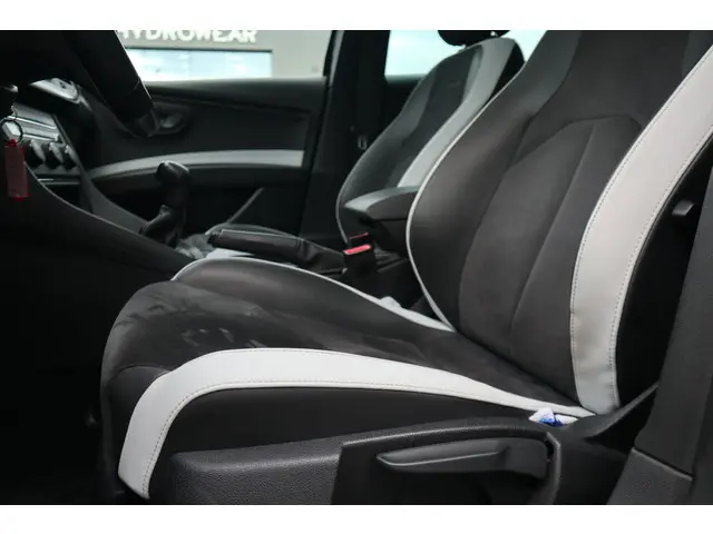 SEAT Leon 2.0 TSI Cupra 280 2014 Benzine 6
