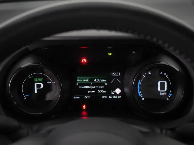 Toyota Yaris 1.5 Hybrid Executive 2022 Hybride Benzine 34