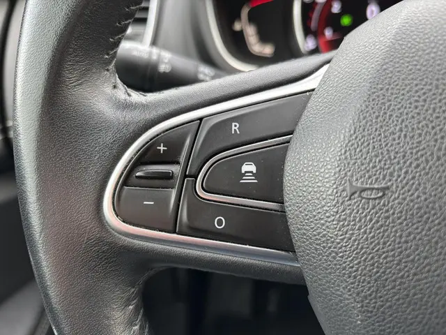 Renault Grand Scénic 1.3 TCe Bose 2019 Benzine 18